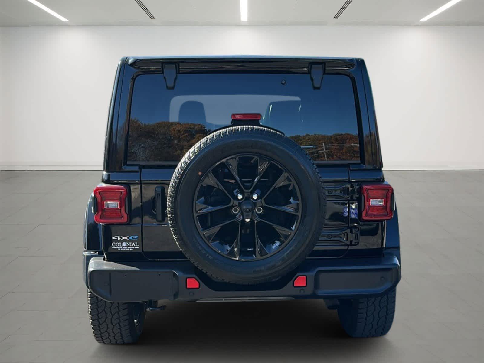 2021 Jeep Wrangler 4xe Unlimited Sahara 3