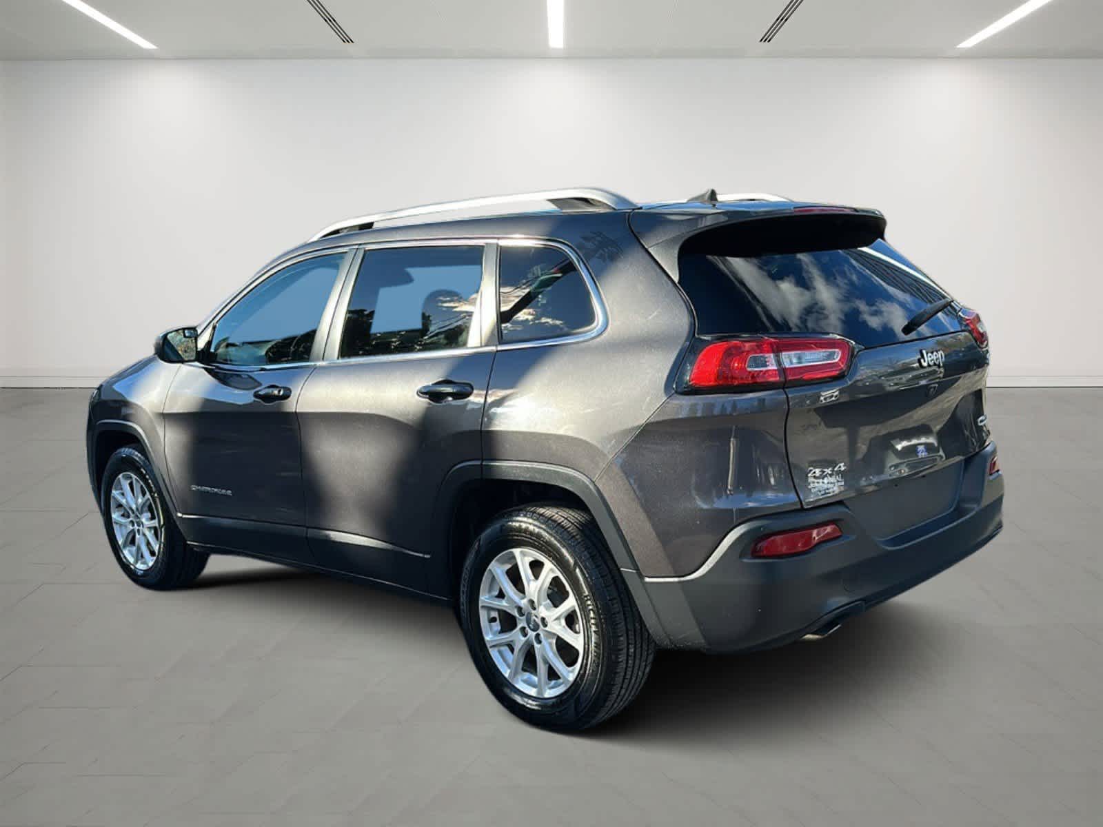 2016 Jeep Cherokee Latitude 2