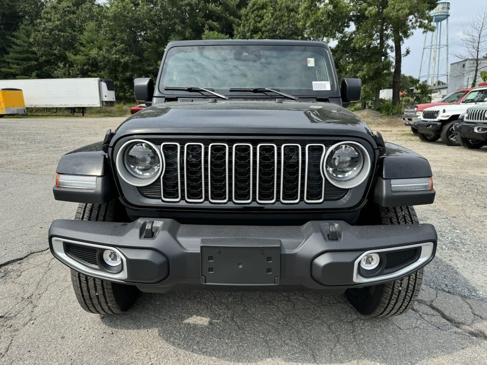 2024 Jeep Wrangler Sahara 6