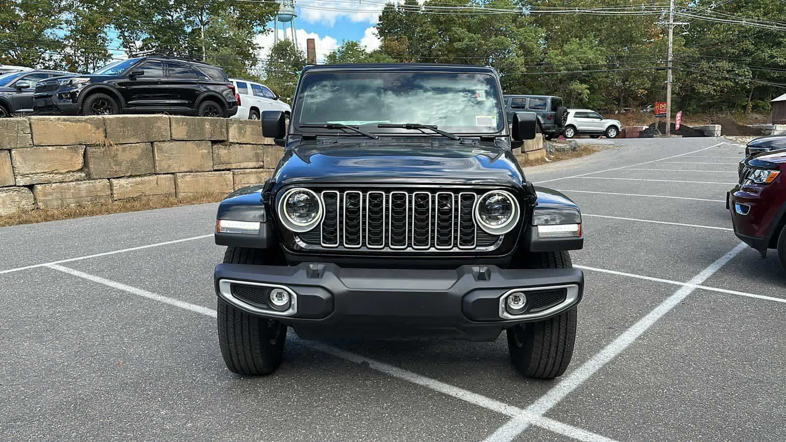 2024 Jeep Wrangler Sahara 6