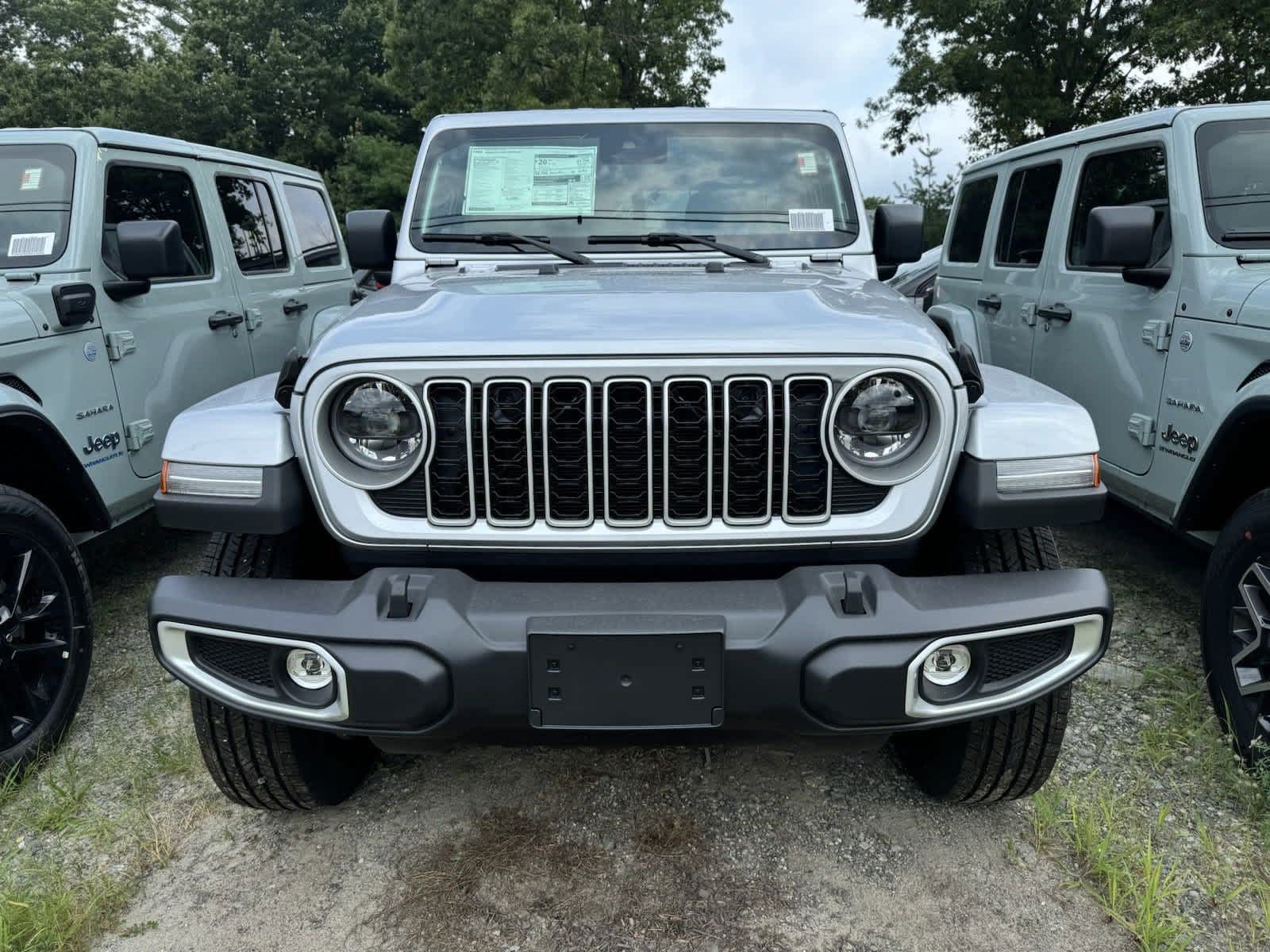 2024 Jeep Wrangler Sahara 6