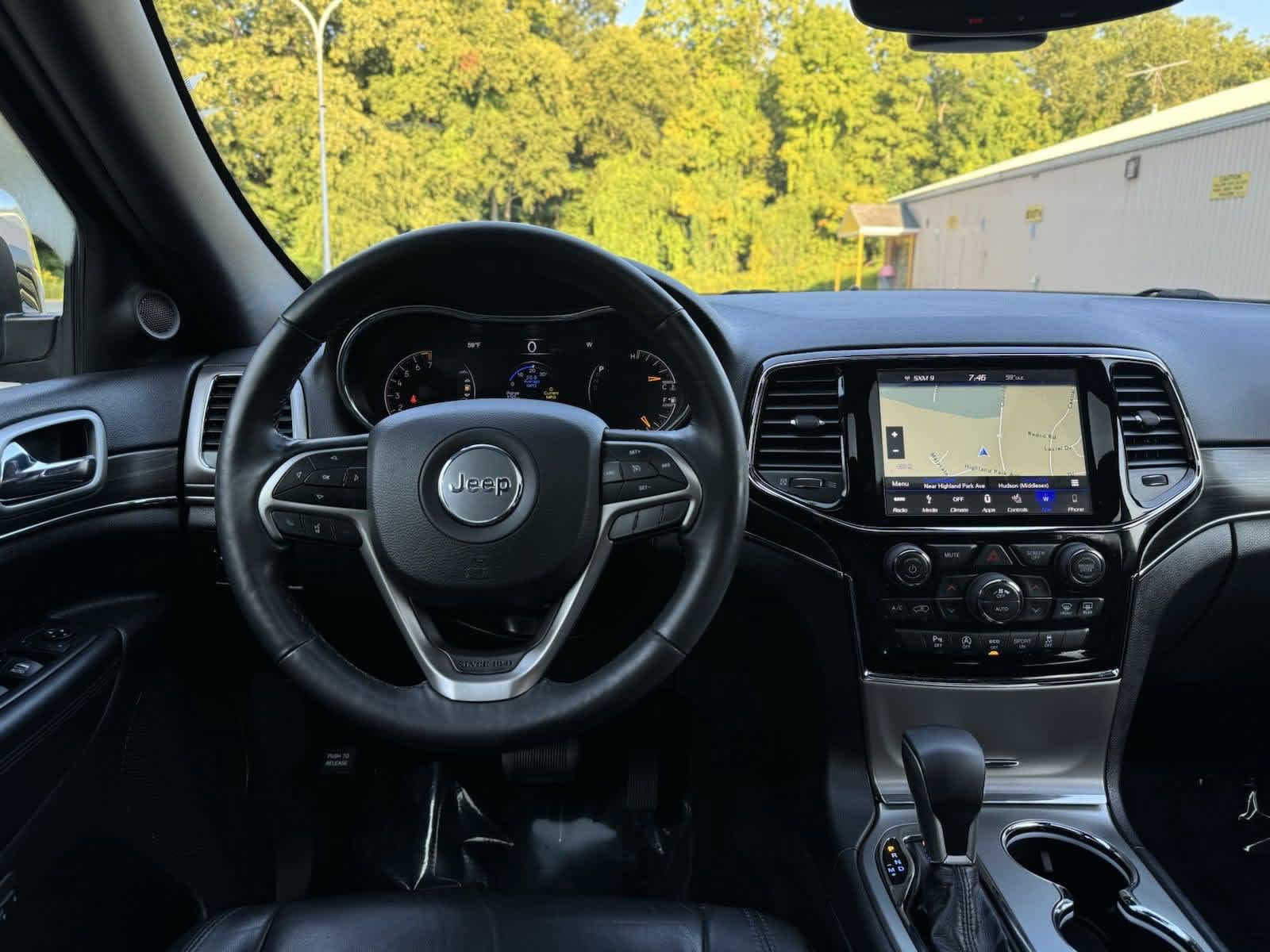 2019 Jeep Grand Cherokee Limited 16