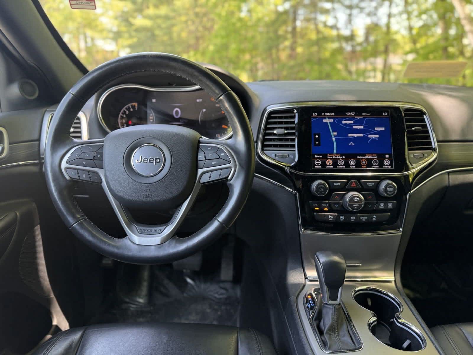 2019 Jeep Grand Cherokee Limited 29