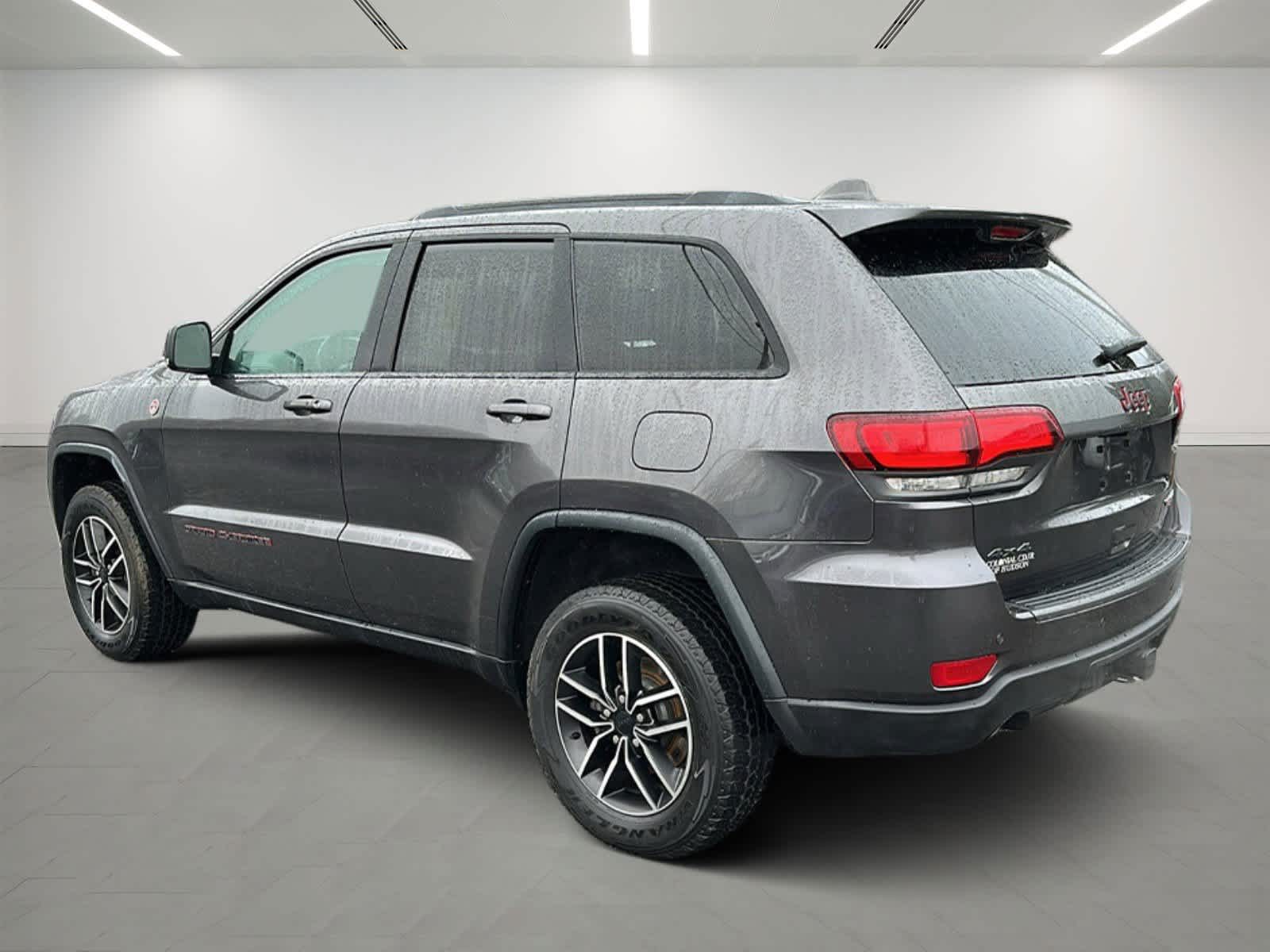 2020 Jeep Grand Cherokee Trailhawk 2