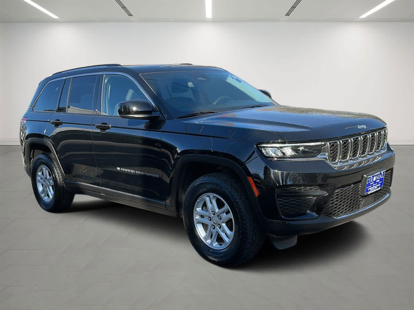 2023 Jeep Grand Cherokee Laredo 5