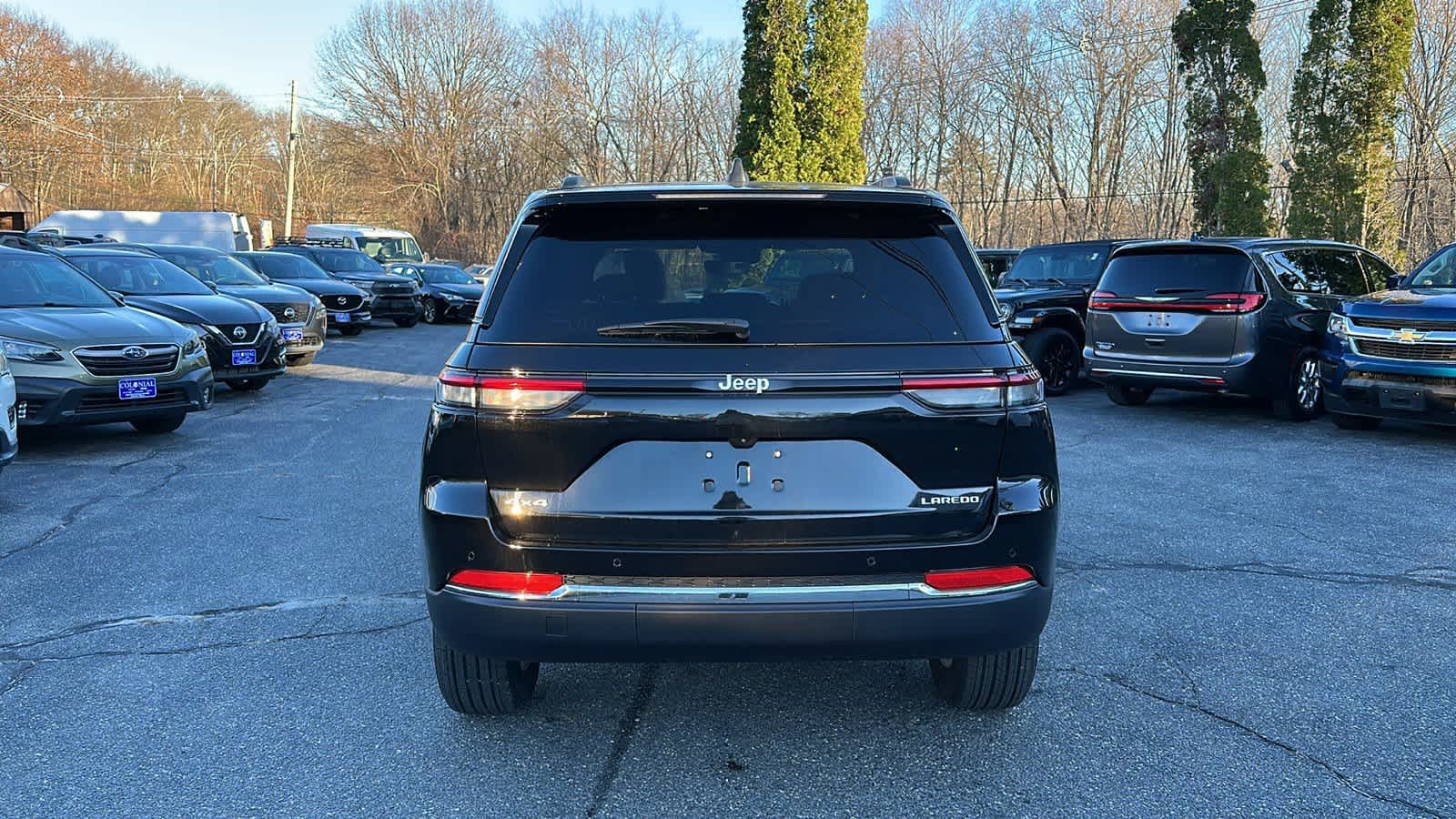 2025 Jeep Grand Cherokee Laredo X 3