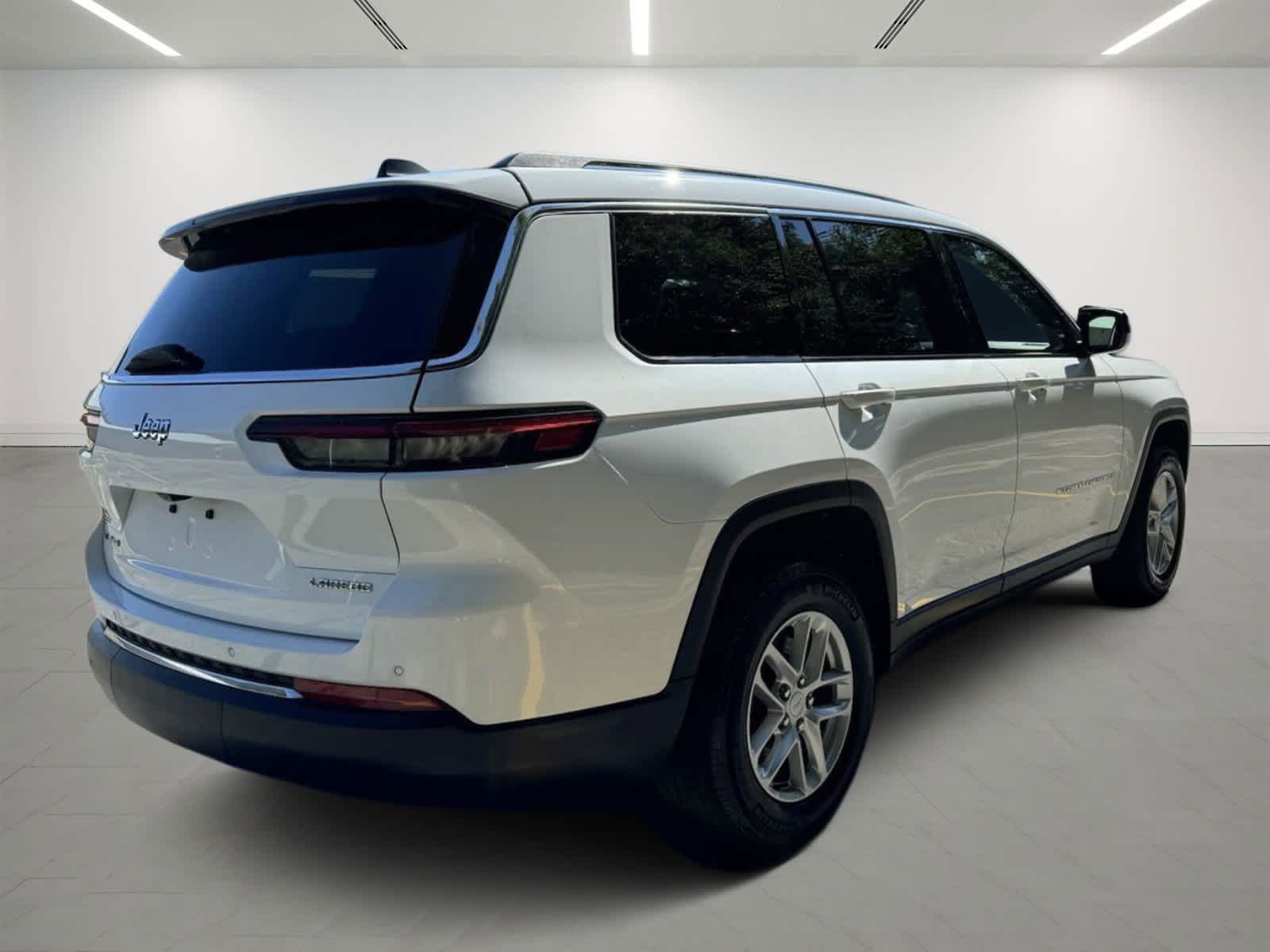 2021 Jeep Grand Cherokee L Laredo 4