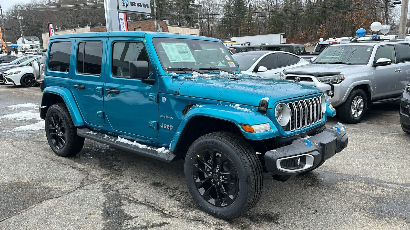 2024 Jeep Wrangler 4xe Sahara 5