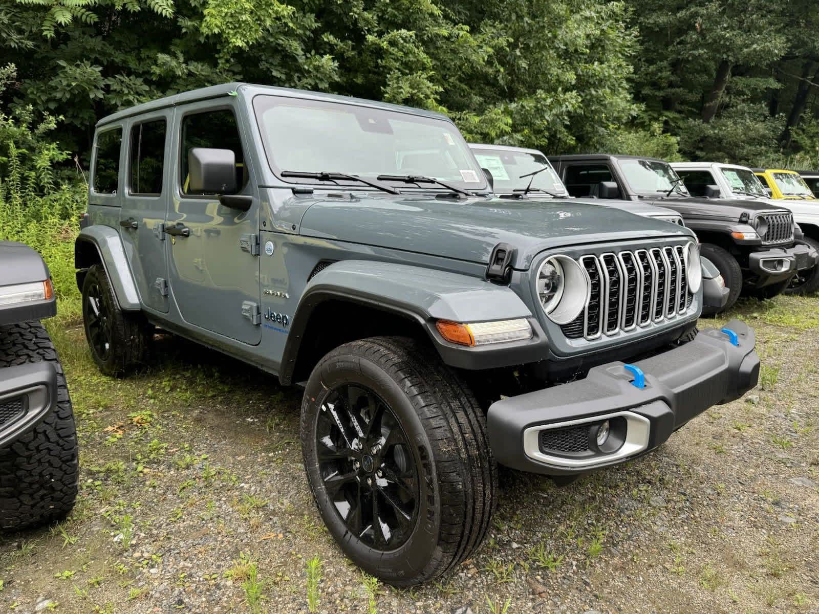 2024 Jeep Wrangler 4xe Sahara 5