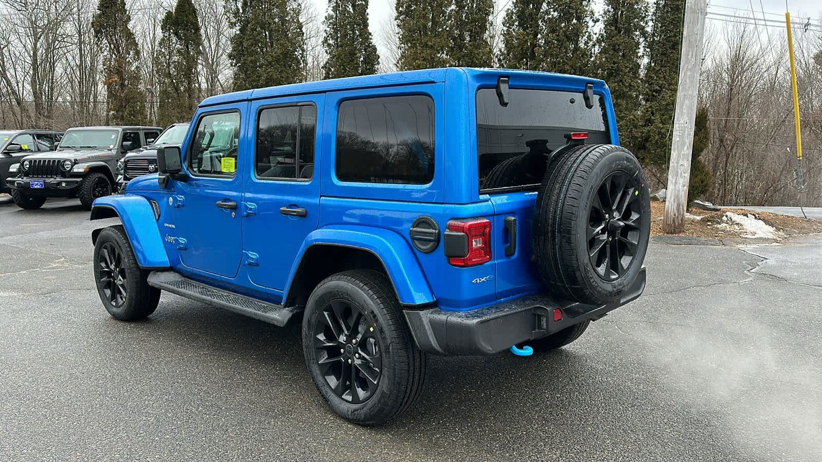 2024 Jeep Wrangler 4xe Sahara 2