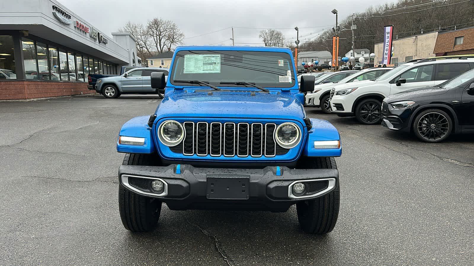 2024 Jeep Wrangler 4xe Sahara 6