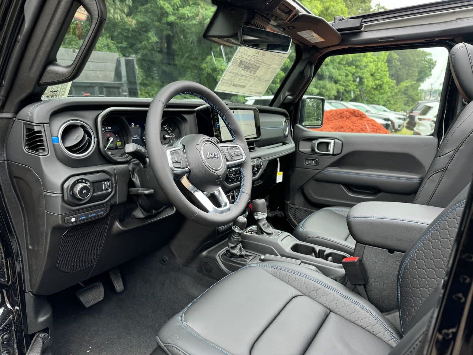 2024 Jeep Wrangler 4xe High Altitude 8