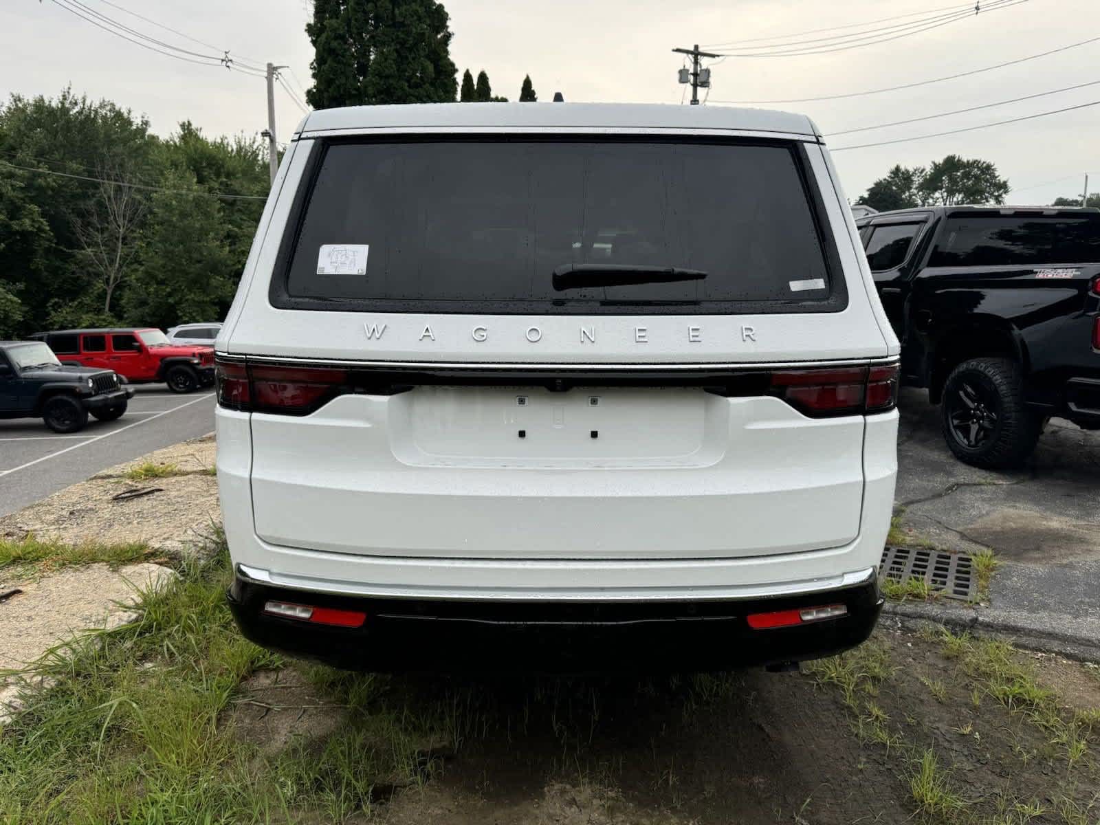 2024 Jeep Wagoneer L  3