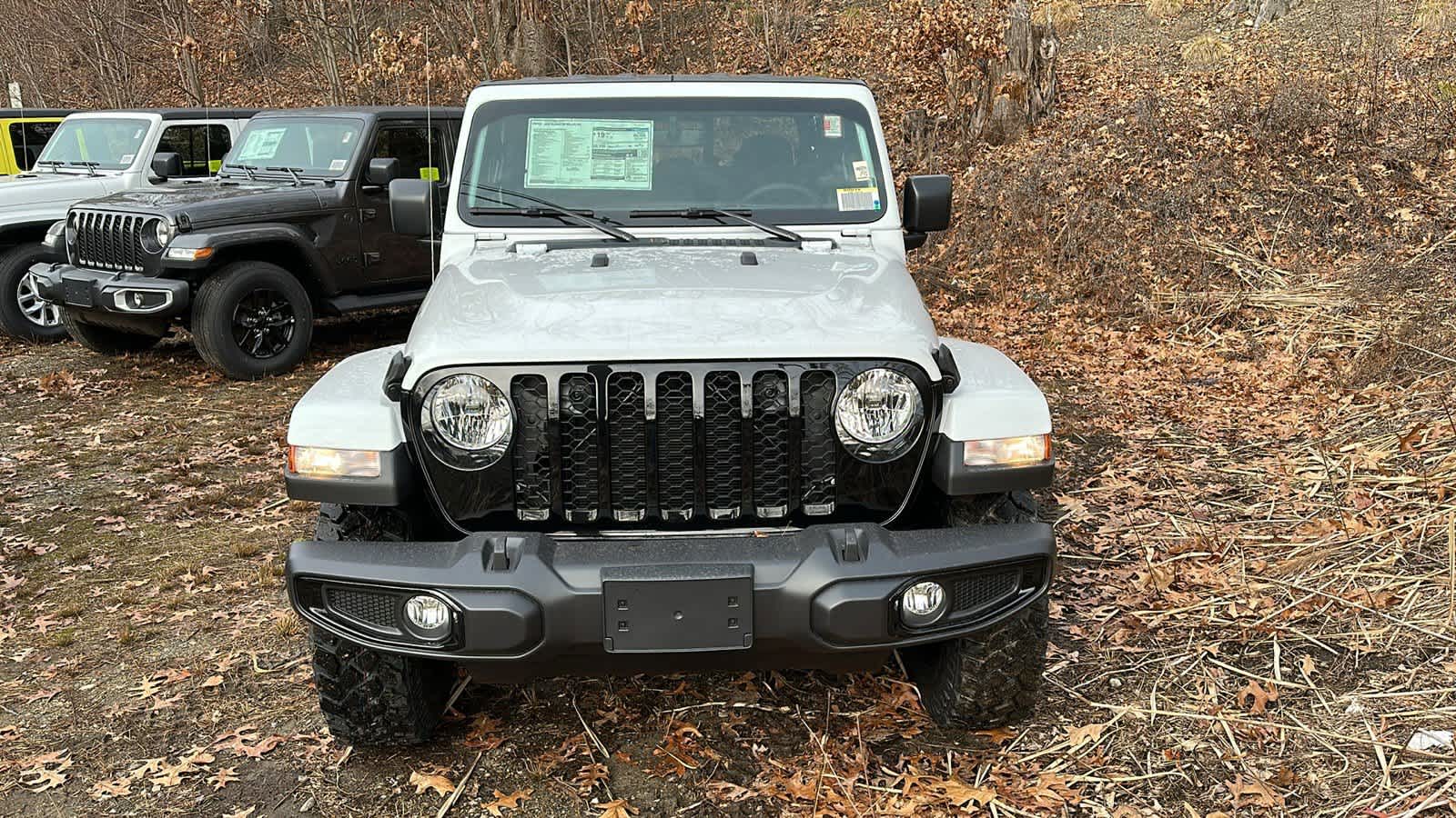 2023 Jeep Gladiator Willys 4x4 6