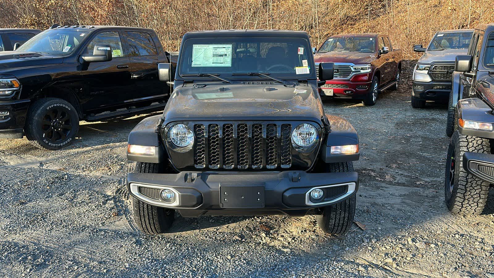 2023 Jeep Gladiator Sport S 4x4 6