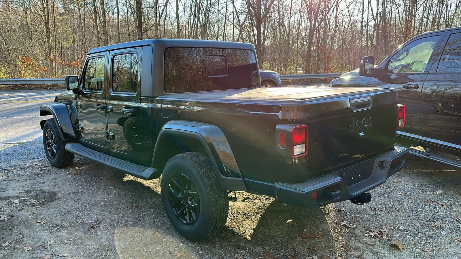 2023 Jeep Gladiator Sport S 4x4 2