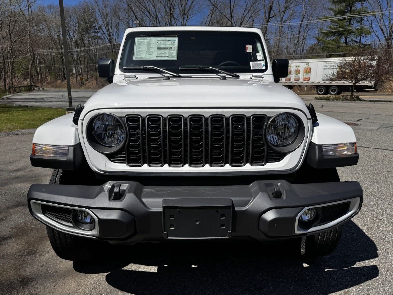 2024 Jeep Gladiator Sport S 4x4 6