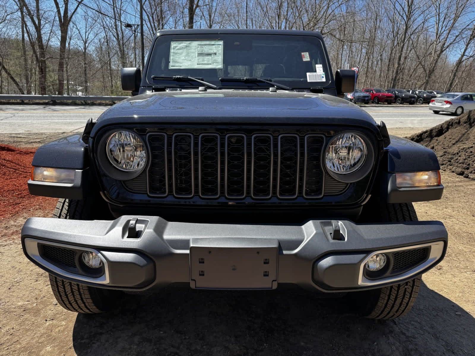 2024 Jeep Gladiator Sport S 4x4 6