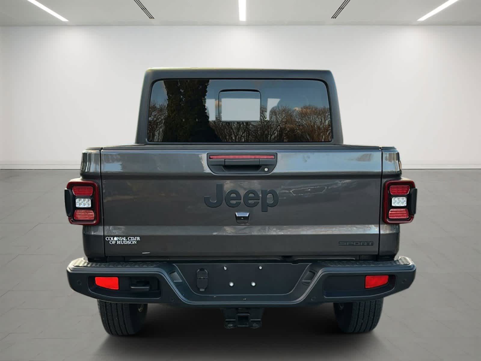 2021 Jeep Gladiator Sport S 4x4 3