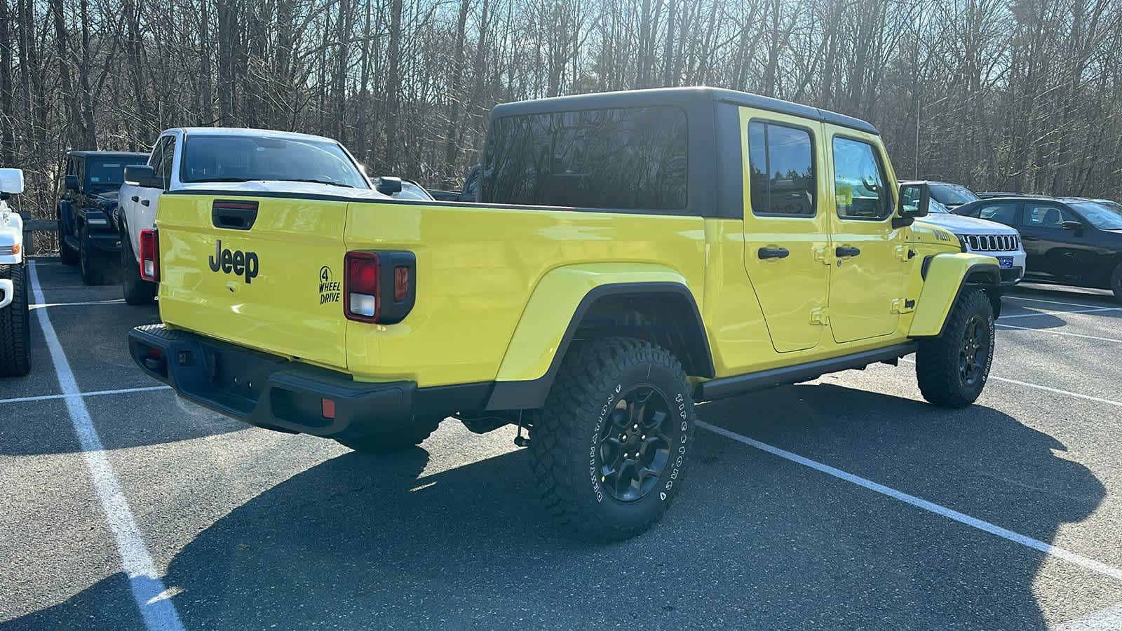 2023 Jeep Gladiator Willys 4x4 4