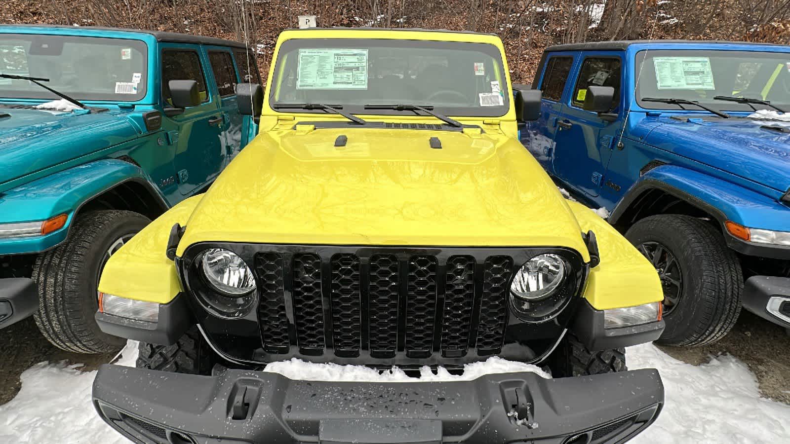 2023 Jeep Gladiator Willys 4x4 6