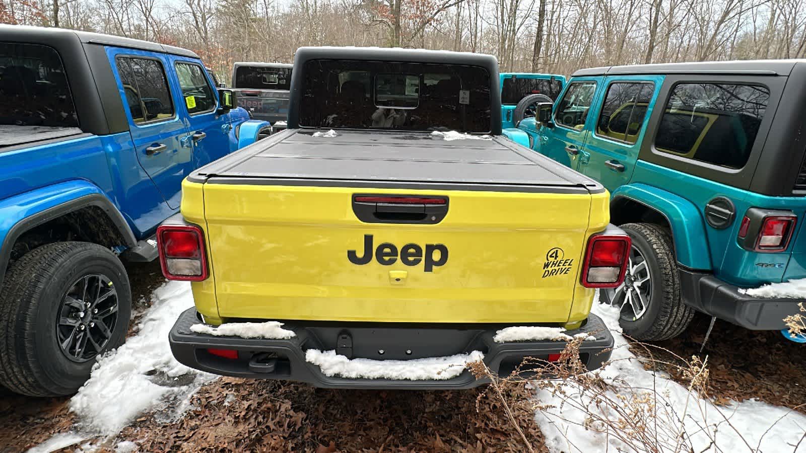 2023 Jeep Gladiator Willys 4x4 3