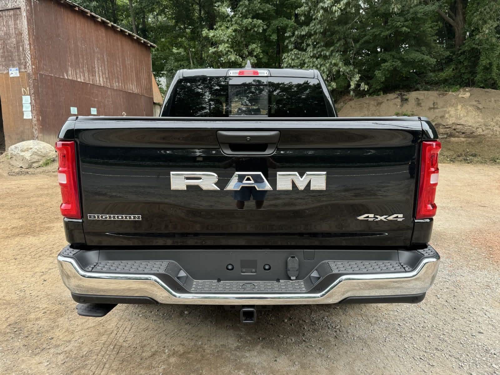 2025 Ram 1500 Big Horn 4x4 Crew Cab 57 Box 3