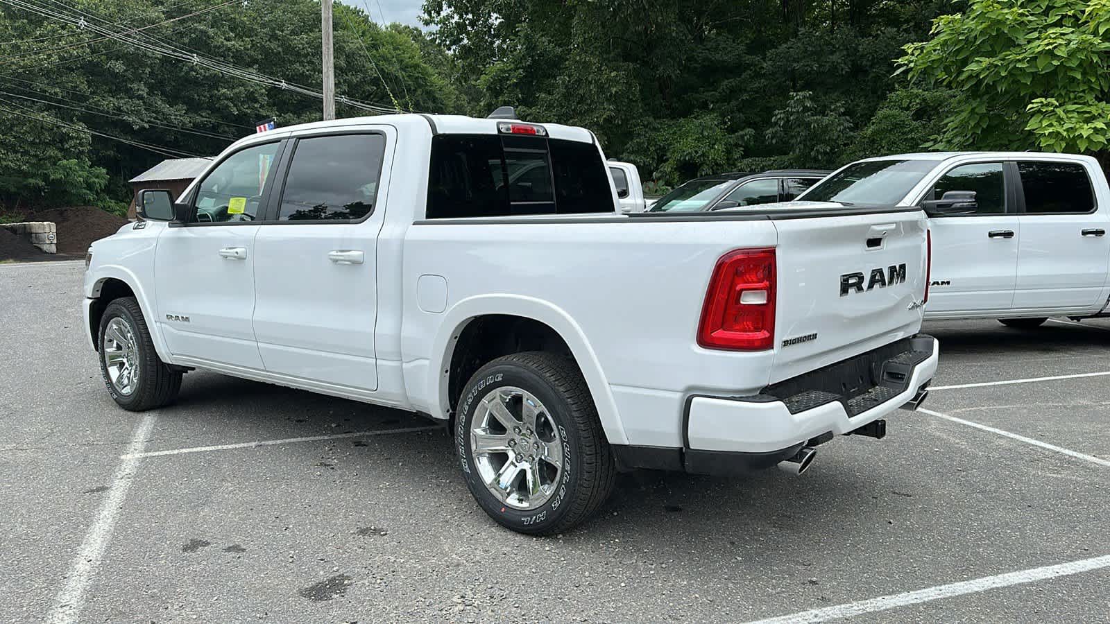 2025 Ram 1500 Big Horn 4x4 Crew Cab 57 Box 2