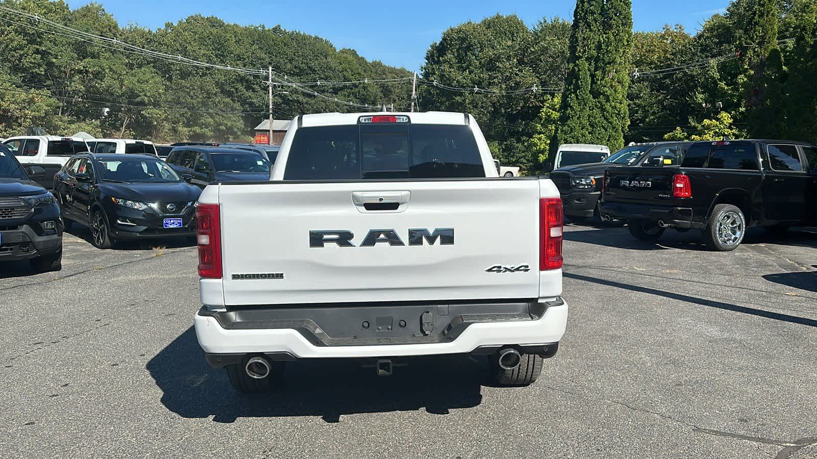 2025 Ram 1500 Big Horn 4x4 Crew Cab 57 Box 3