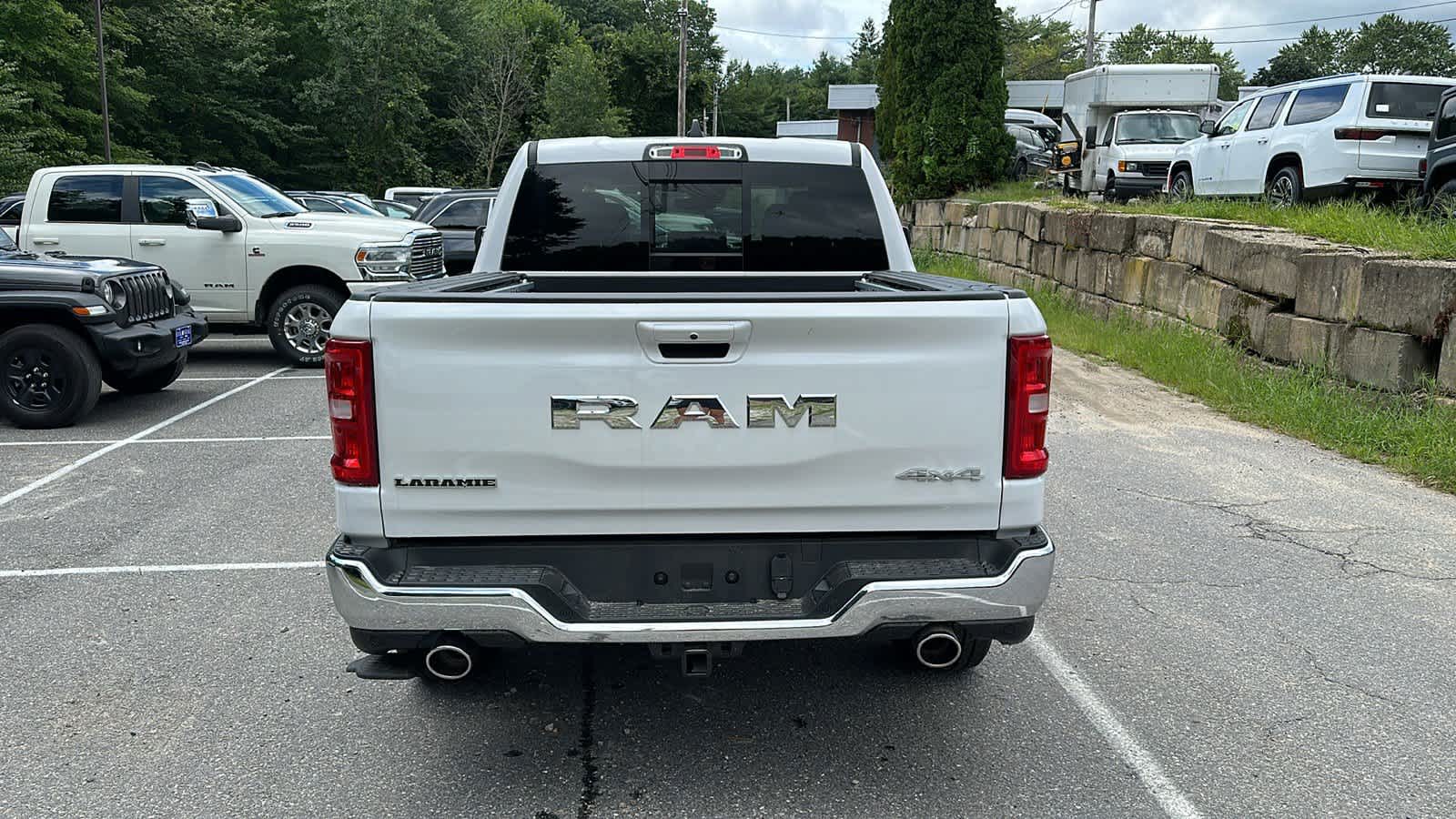 2025 Ram 1500 Laramie 4x4 Crew Cab 57 Box 3