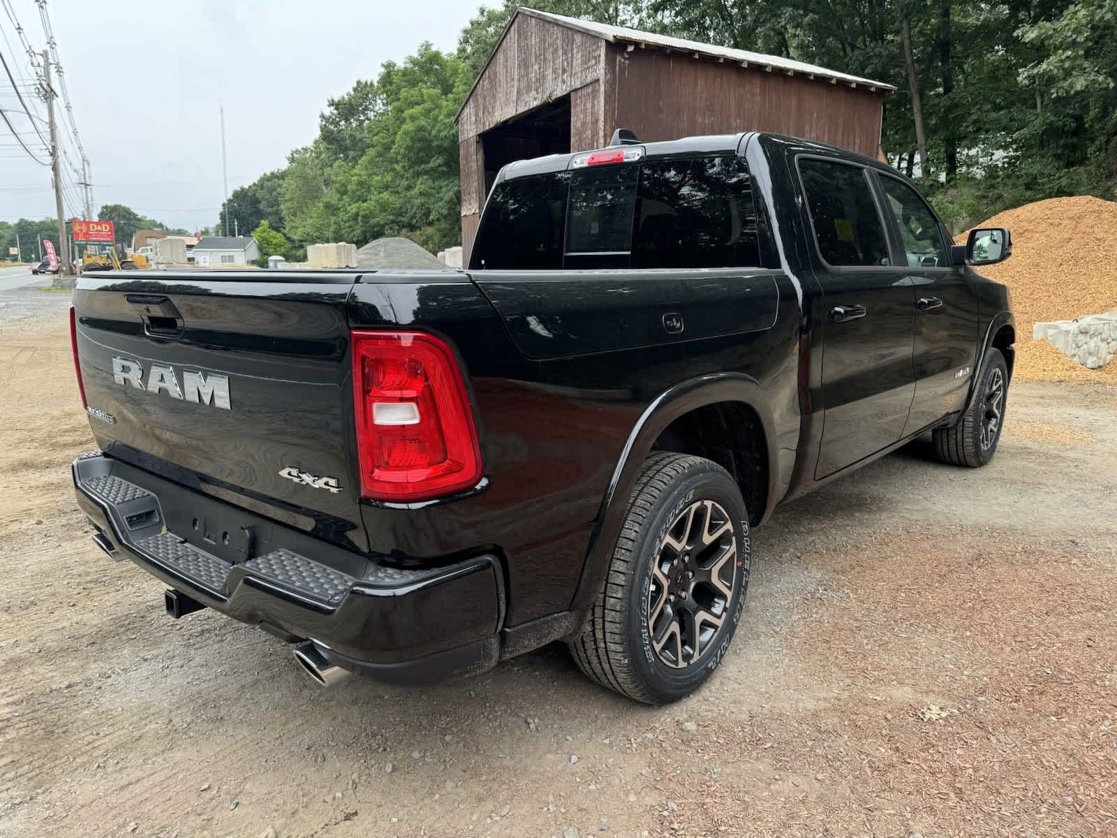 2025 Ram 1500 Laramie 4x4 Crew Cab 57 Box 4