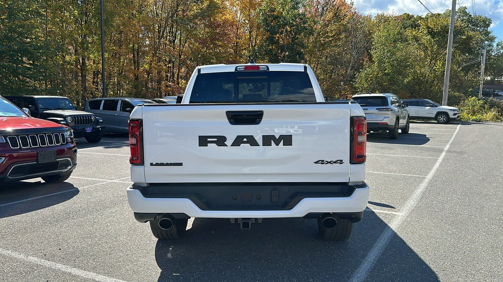 2025 Ram 1500 Laramie 4x4 Crew Cab 57 Box 3