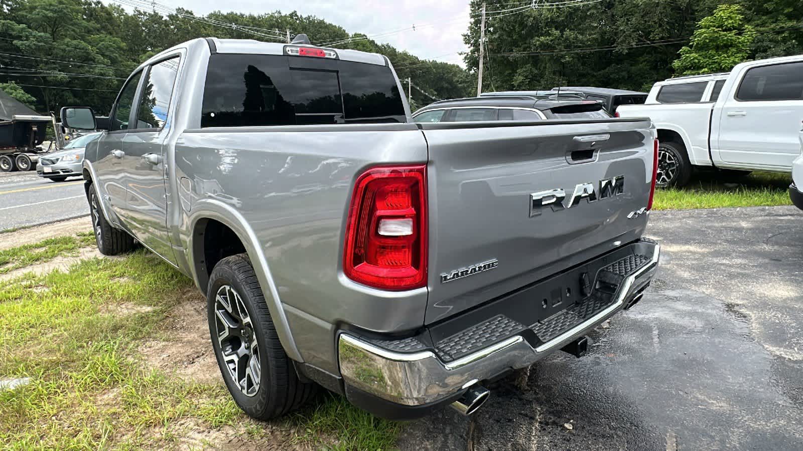 2025 Ram 1500 Laramie 4x4 Crew Cab 57 Box 2