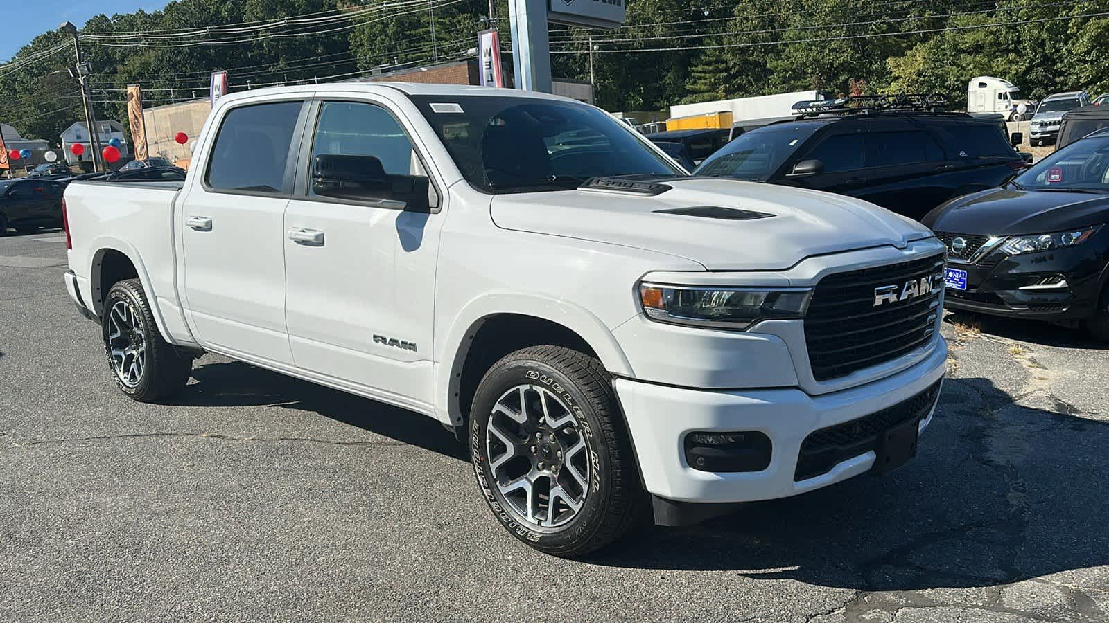 2025 Ram 1500 Laramie 4x4 Crew Cab 57 Box 5