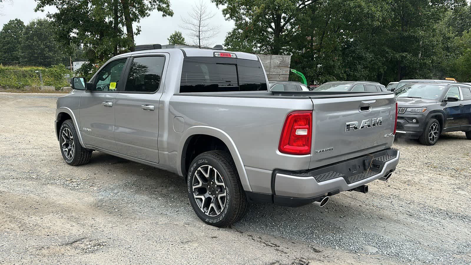 2025 Ram 1500 Laramie 4x4 Crew Cab 57 Box 2