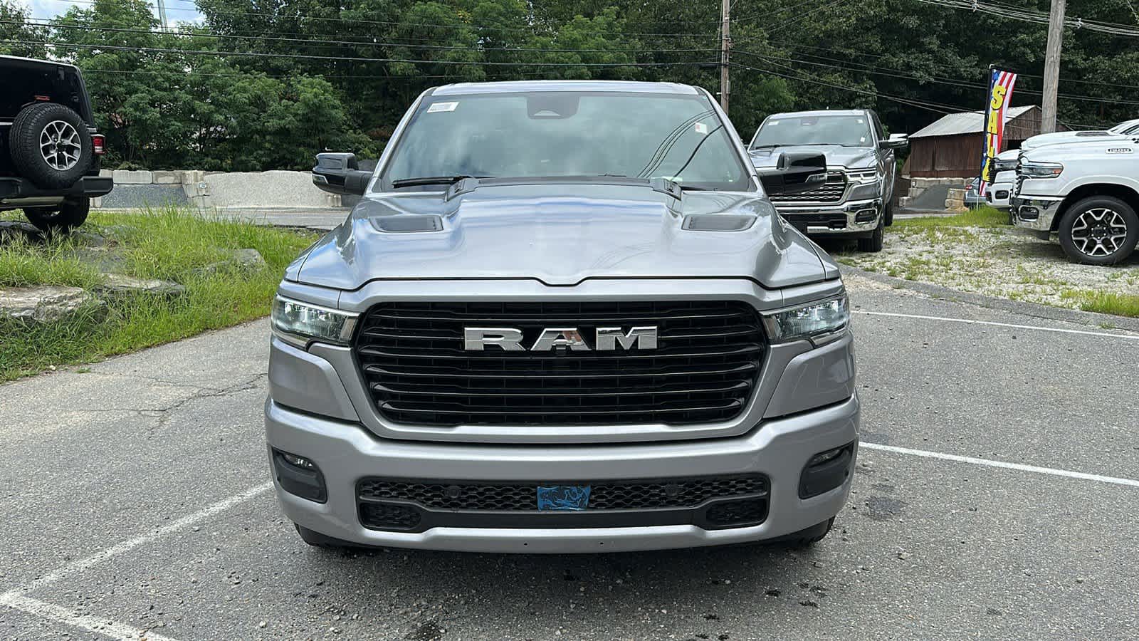 2025 Ram 1500 Laramie 4x4 Crew Cab 57 Box 6