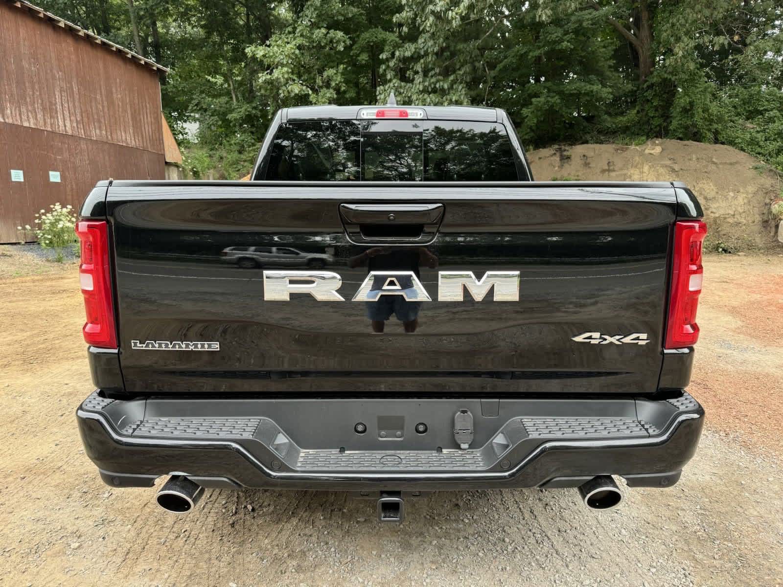 2025 Ram 1500 Laramie 4x4 Crew Cab 57 Box 3