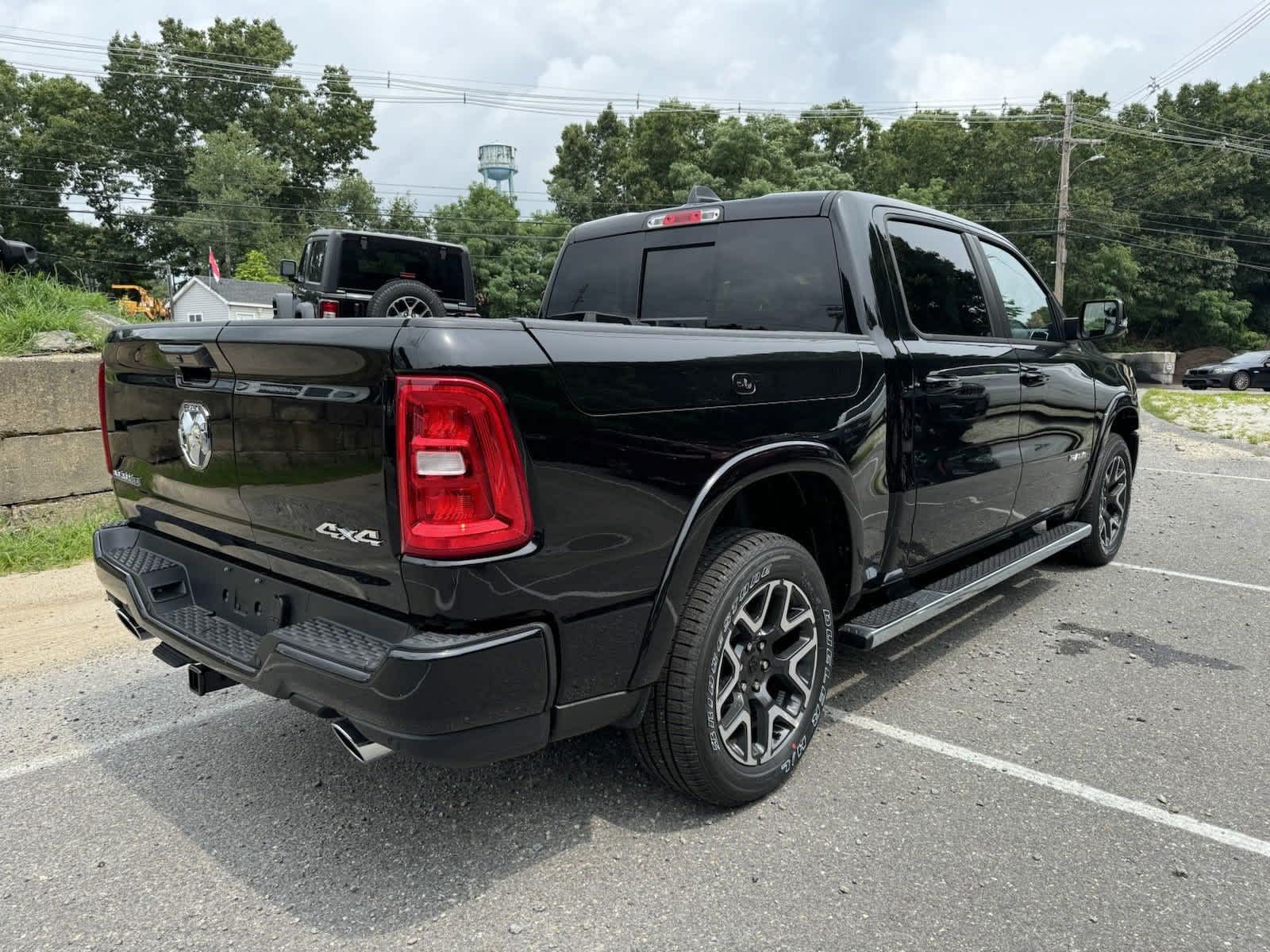 2025 Ram 1500 Laramie 4x4 Crew Cab 57 Box 4