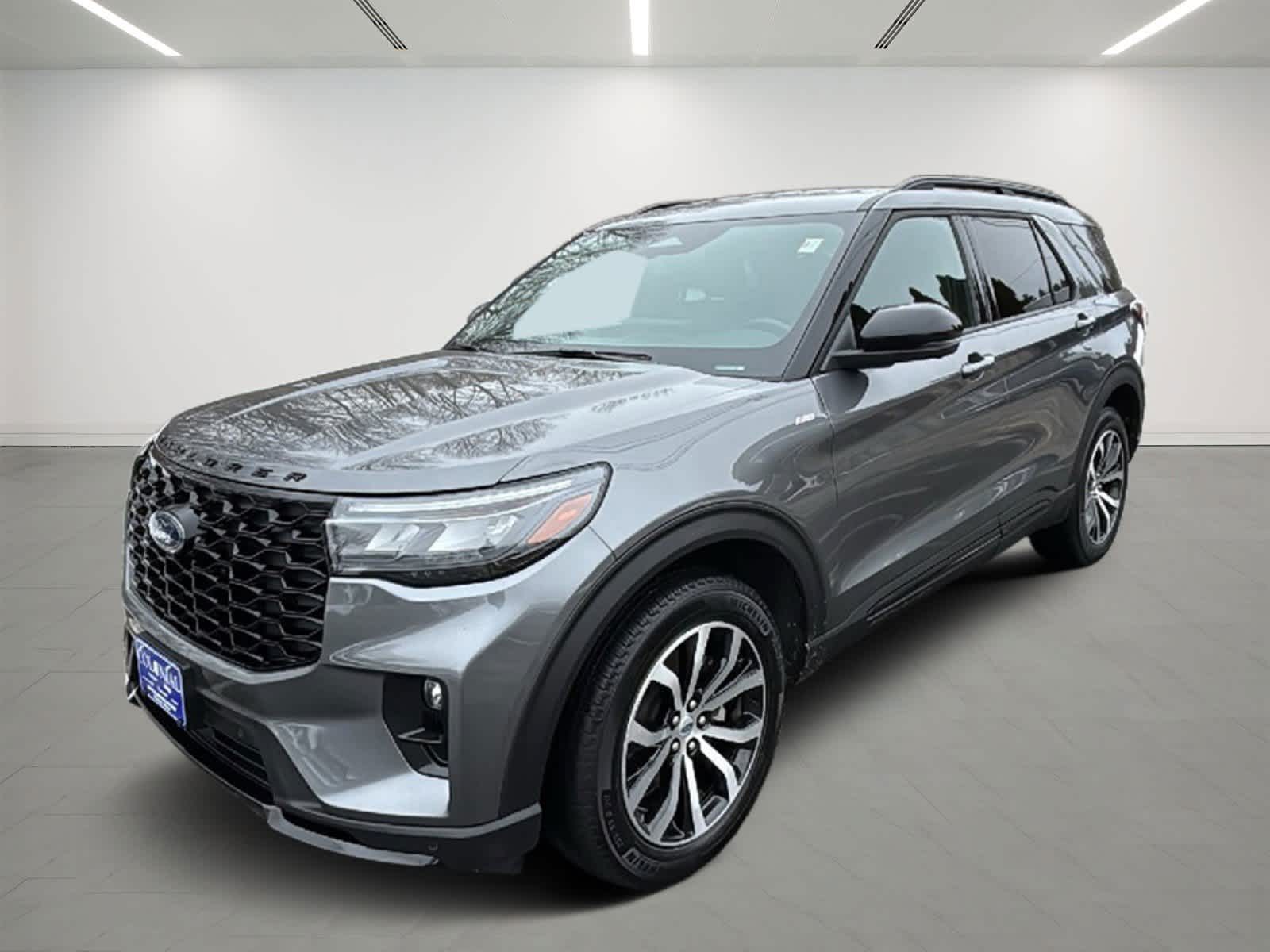 2025 Ford Explorer ST-Line AWD