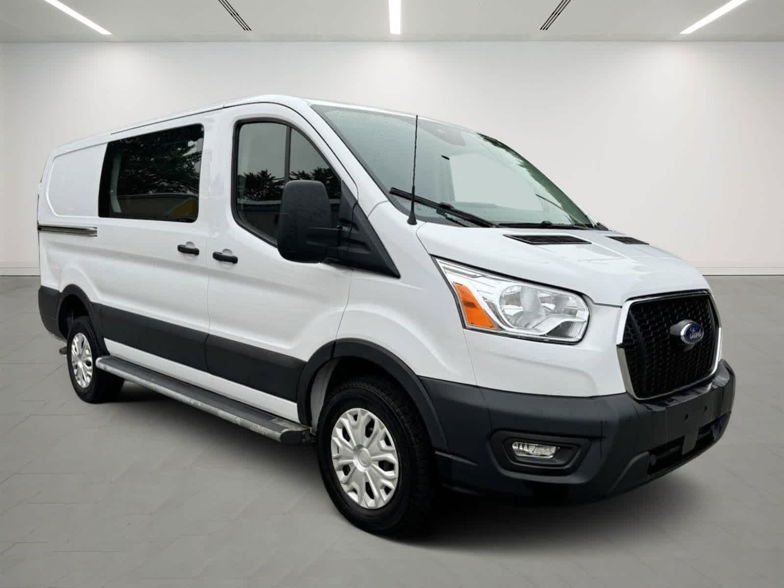 2022 Ford Transit T-250 5