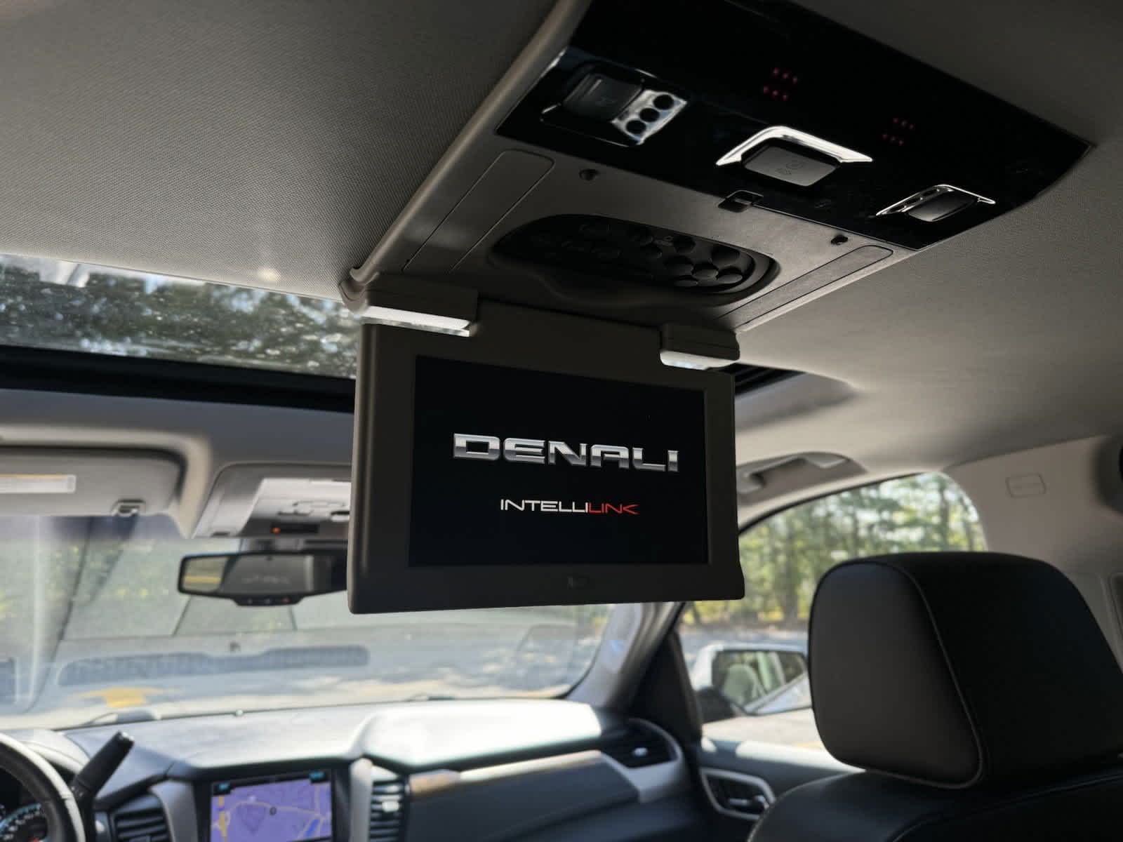 2017 GMC Yukon Denali 19