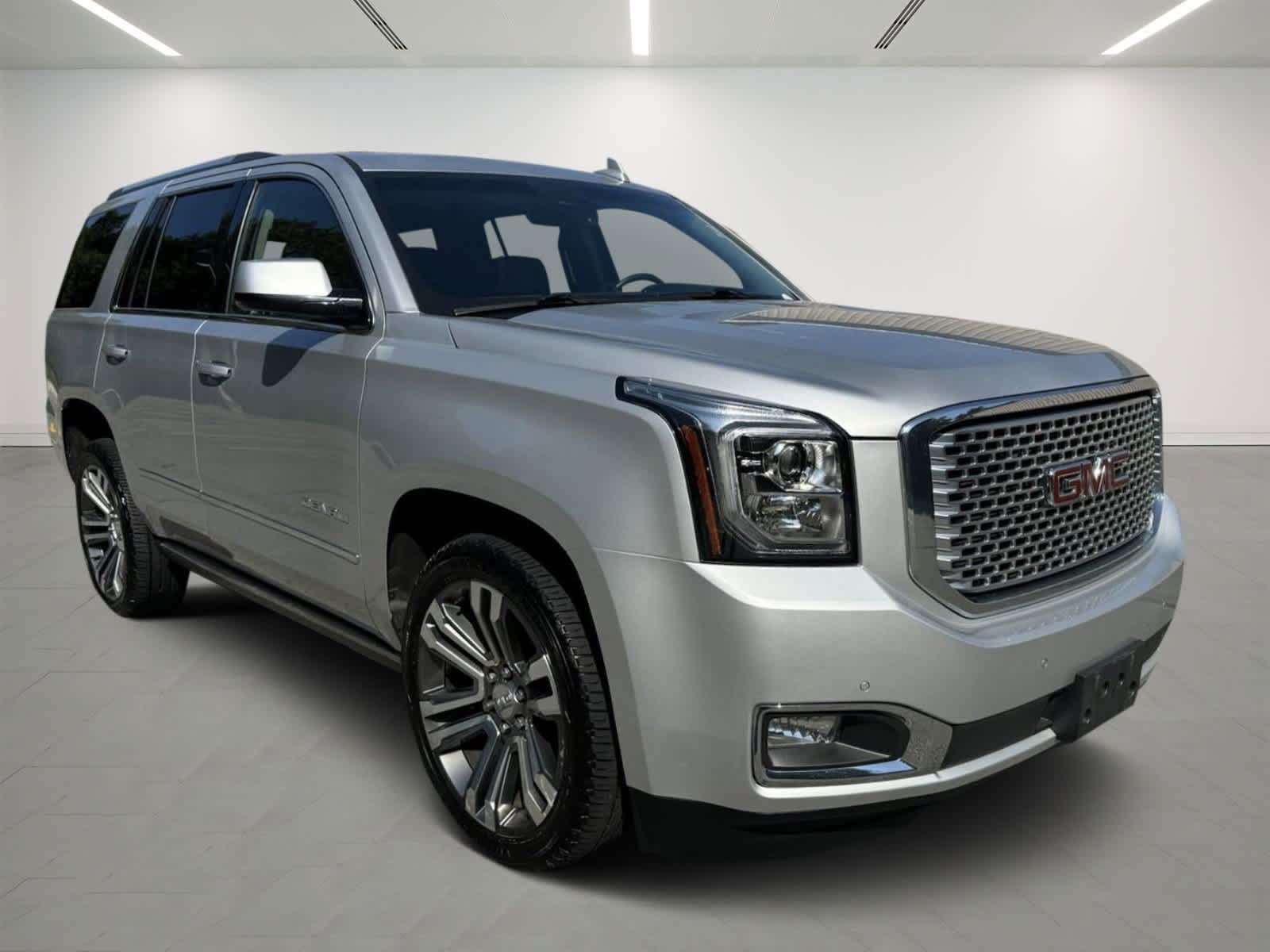 2017 GMC Yukon Denali 5