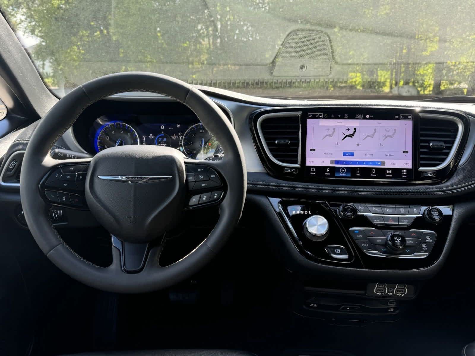 2022 Chrysler Pacifica Touring L 17