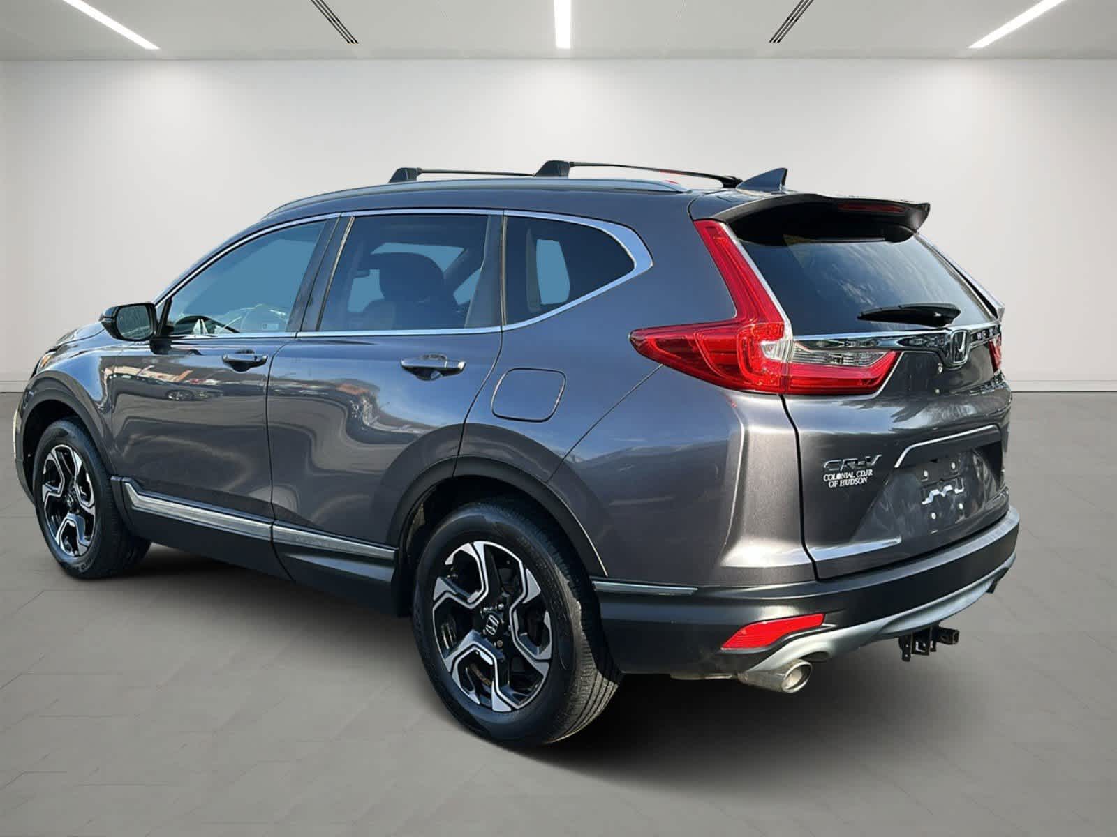 2019 Honda CR-V Touring 2