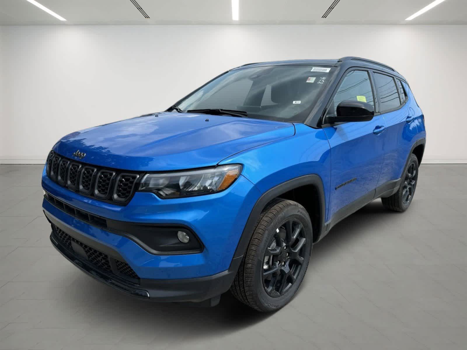 2024 Jeep Compass Latitude 1