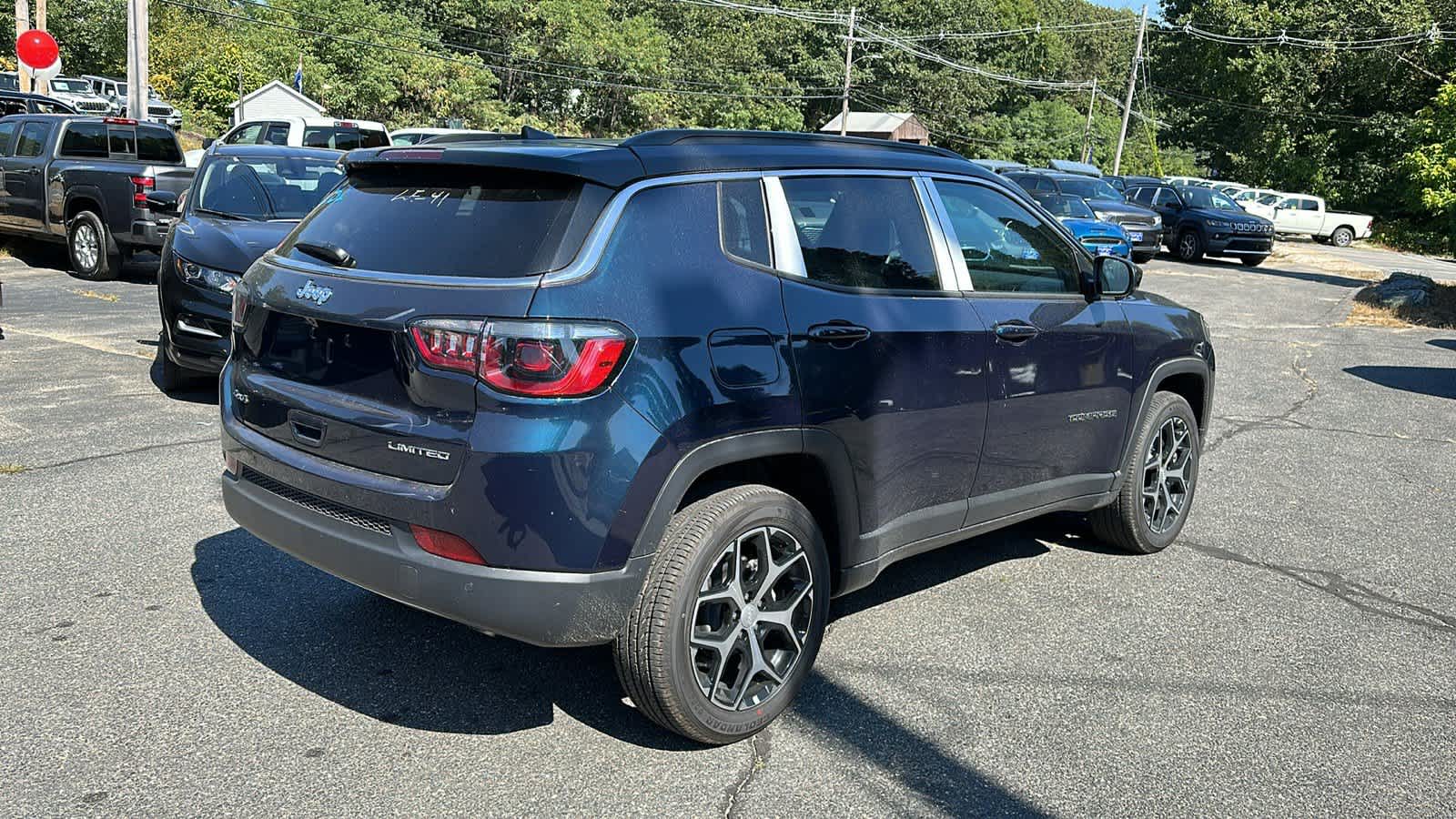 2024 Jeep Compass Limited 4