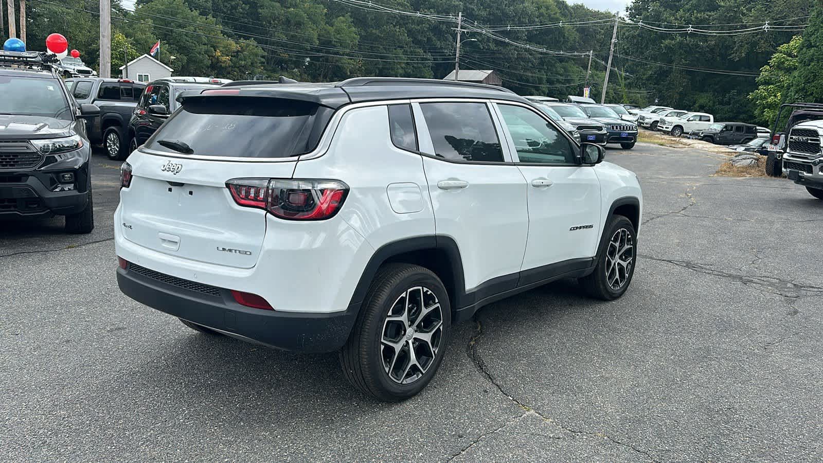 2024 Jeep Compass Limited 4