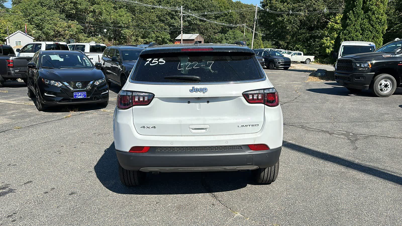 2024 Jeep Compass Limited 3