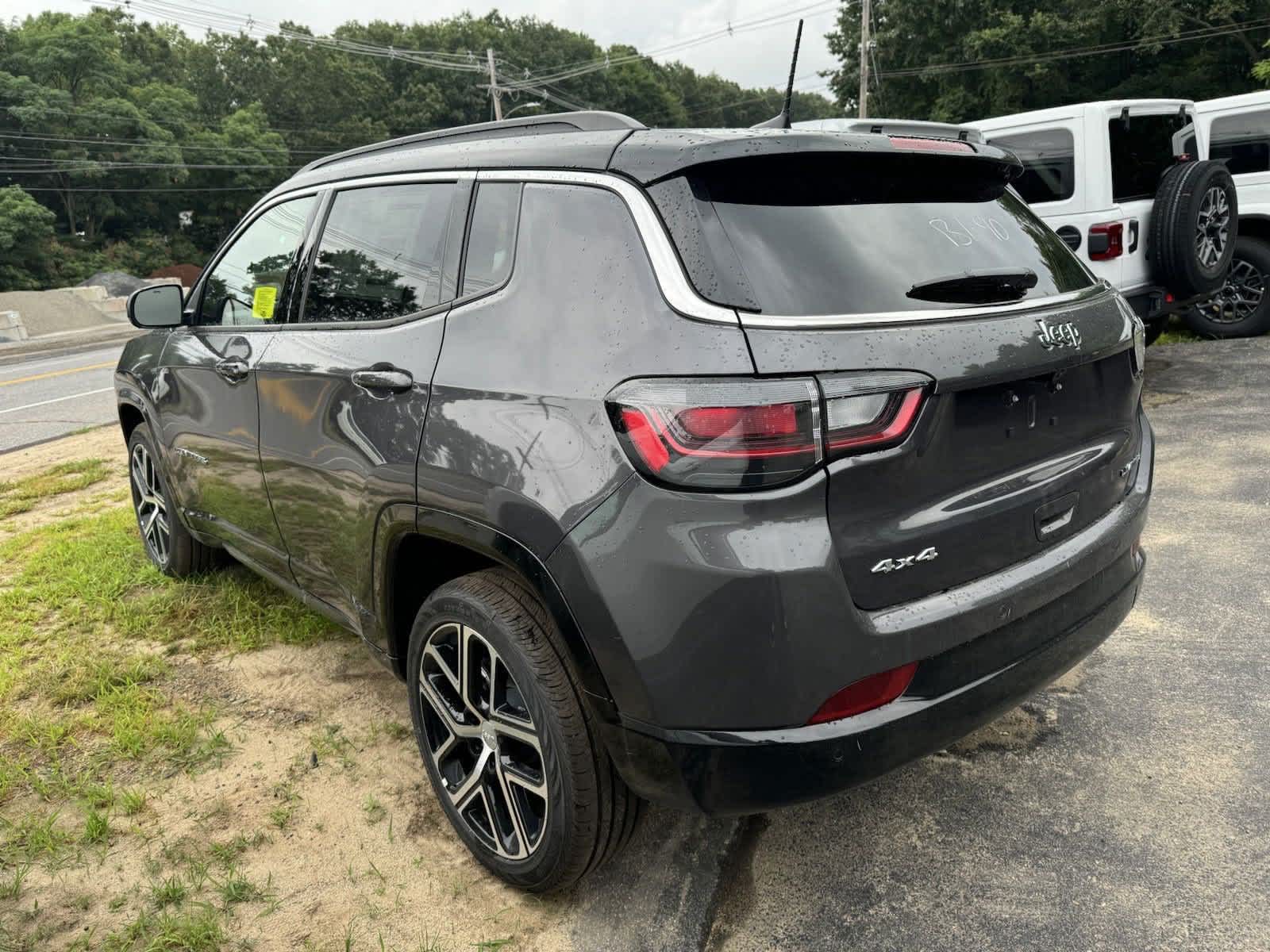 2024 Jeep Compass Limited 2