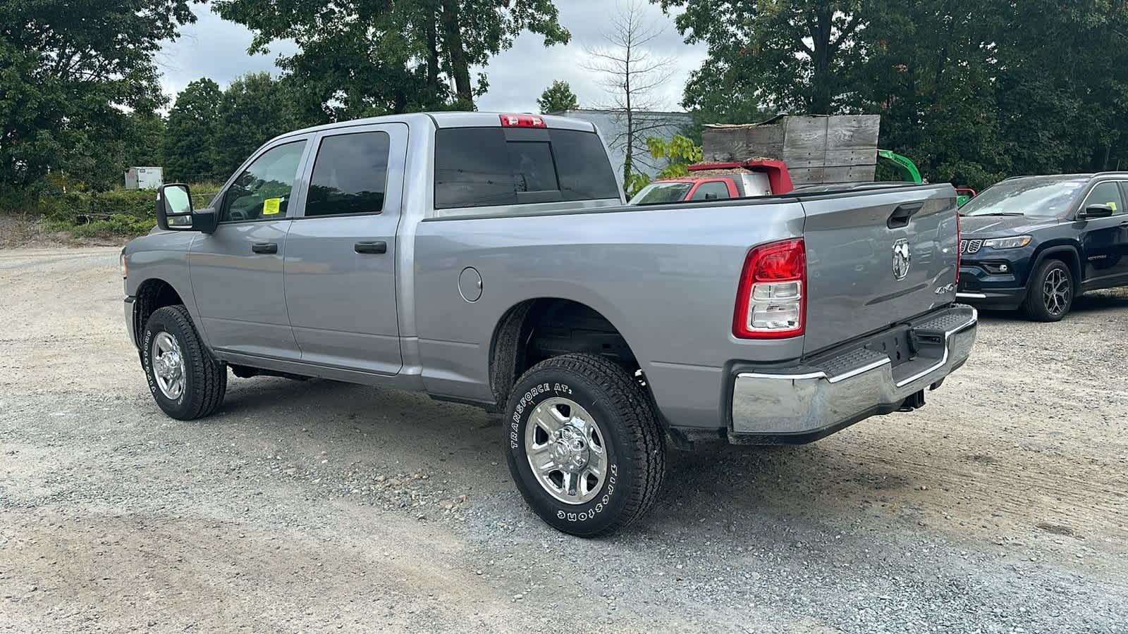 2024 Ram 2500 Tradesman 4x4 Crew Cab 64 Box 2